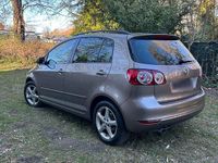 Gebraucht VW Golf VI Team 122 PS (89 kW) 2011 Braun Kleinwagen