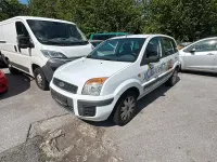 Gebraucht Ford Fusion Ambiente 80 PS (58 kW) 2009 Weiß Kleinwagen