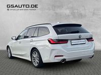 Gebraucht BMW 330e Shadowline 292 PS (214 kW) 2022 Alpinweiss iii (weiss) Kombi