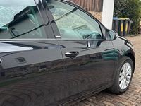 Gebraucht VW Golf VI Style 125 PS (91 kW) 2011 Schwarz Kleinwagen