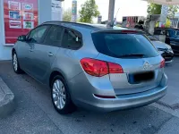 Gebraucht Opel Astra 2012 Grau Kombi