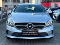 Gebraucht Mercedes A180 122 PS (89 kW) 2016 Silber Limousine