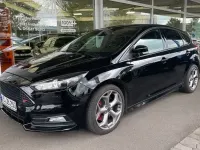 Używany Ford Focus Sport 250 KM (183 kW) 2016 Czarny Sedan/Limuzyna