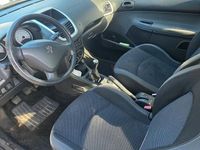 Gebraucht Peugeot 206 60 PS (44 kW) 2009 Grau Limousine