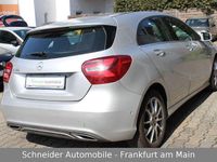 Gebraucht Mercedes A180 122 PS (89 kW) 2017 Silber Limousine