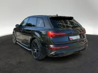 Gebraucht Audi Q7 Competition 340 PS (250 kW) 2023 Mythosschwarz metallic SUV
