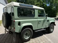 Gebraucht Land Rover Defender Heritage 122 PS (89 kW) 2016 Grün SUV