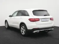 Używany Mercedes GLC250 204 KM (150 kW) 2017 Biały SUV