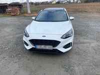 Używany Ford Focus ST-Line 155 KM (114 kW) 2020 Biały Kombi