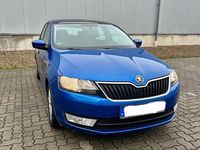Gebraucht Skoda Rapid Ambition 105 PS (77 kW) 2014 Blau Limousine