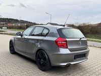 Gebraucht BMW 116 122 PS (89 kW) 2010 Grau Kleinwagen