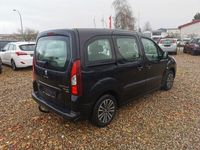 Gebraucht Peugeot Partner Tepee Active 92 PS (67 kW) 2014 Schwarz Van / Kleinbus