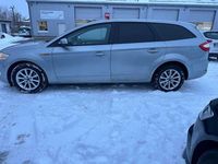 Gebraucht Ford Mondeo Trend 140 PS (102 kW) 2009 Silber Limousine