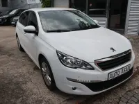 Gebraucht Peugeot 308 SW Active 131 PS (96 kW) 2016 Weiß Kombi