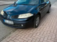 Gebraucht Renault Mégane 88 PS (64 kW) 2008 Blau Kleinwagen