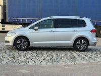 Gebraucht VW Touran Highline 150 PS (110 kW) 2020 Reflexsilber Van / Kleinbus