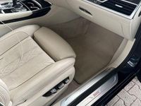 Gebraucht BMW 750 449 PS (330 kW) 2017 Blau Limousine