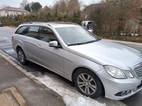 Gebraucht Mercedes E220 170 PS (125 kW) 2011 Silber Limousine
