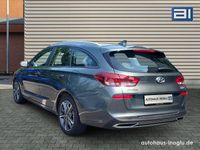 Gebraucht Hyundai i30 120 PS (88 kW) 2023 Grau Kombi