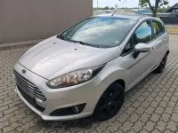 Gebraucht Ford Fiesta Champions Edition 95 PS (69 kW) 2013 Silber Limousine