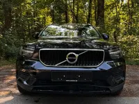 Gebraucht Volvo XC40 Momentum 190 PS (139 kW) 2019 Schwarz SUV