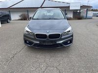 Gebraucht BMW 218 Sport Line 150 PS (110 kW) 2015 Grau Kombi