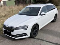 Gebraucht Skoda Superb Style 218 PS (160 kW) 2020 Weiß Kombi