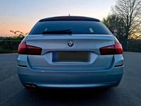 Gebraucht BMW 520 184 PS (135 kW) 2013 Silber Kombi