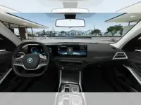Neu BMW 330e 292 PS (214 kW) 2026 Schwarz (schwarz ii) Limousine