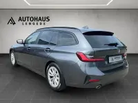 Gebraucht BMW 318 Sport Line 150 PS (110 kW) 2022 Grau Kombi