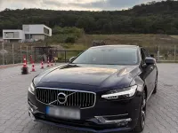 Gebraucht Volvo S90 190 PS (139 kW) 2018 Blau Limousine