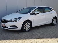 Gebraucht Opel Astra Dynamic 105 PS (77 kW) 2016 Weiß Limousine