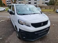 Gebraucht Peugeot Traveller S 120 PS (88 kW) 2022 Weiß Van / Kleinbus