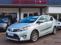 Gebraucht Toyota Verso Executive 177 PS (130 kW) 2013 Silber Van / Kleinbus