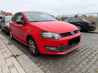 Gebraucht VW Polo 60 PS (44 kW) 2010 Rot Kleinwagen