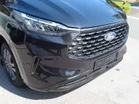 Gebraucht Ford Tourneo Titanium 136 PS (100 kW) 2025 Agate black Van / Kleinbus