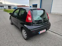 Gebraucht Peugeot 107 Filou 68 PS (50 kW) 2006 Schwarz Kleinwagen