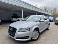 Gebraucht Audi A3 Attraction 125 PS (91 kW) 2010 Silber Kleinwagen