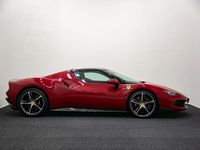 Gebraucht Ferrari 296 829 PS (609 kW) 2022 Rot
