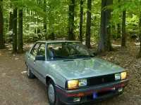 Second-hand Renault R9 73 CP (53 kW) 1986 Berlinǎ