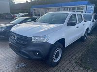 Gebraucht Mercedes X220 163 PS (119 kW) 2018 Weiß Pickup
