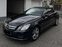 Gebraucht Mercedes E200 Elegance 184 PS (135 kW) 2011 Schwarz Cabrio