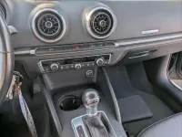 Gebraucht Audi A3 116 PS (85 kW) 2019 Grau Limousine