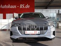 Gebraucht Audi e-tron 300 kW (408 PS) 2023 Silber SUV