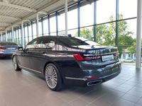 Gebraucht BMW 745e Shadowline 394 PS (289 kW) 2019 Grau Limousine