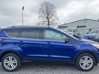 Gebraucht Ford Kuga Titanium 150 PS (110 kW) 2017 Blau SUV