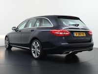 Gebraucht Mercedes C350e 279 PS (205 kW) 2017 Blau Kombi