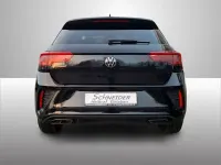 Gebraucht VW T-Roc R-line 150 PS (110 kW) 2024 Deep black perleffekt (metallic) SUV