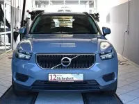 Gebraucht Volvo XC40 Momentum 150 PS (110 kW) 2021 Thunder grey / metallic SUV