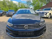 Second-hand VW Passat GTE 218 CP (160 kW) 2020 Negru Berlinǎ